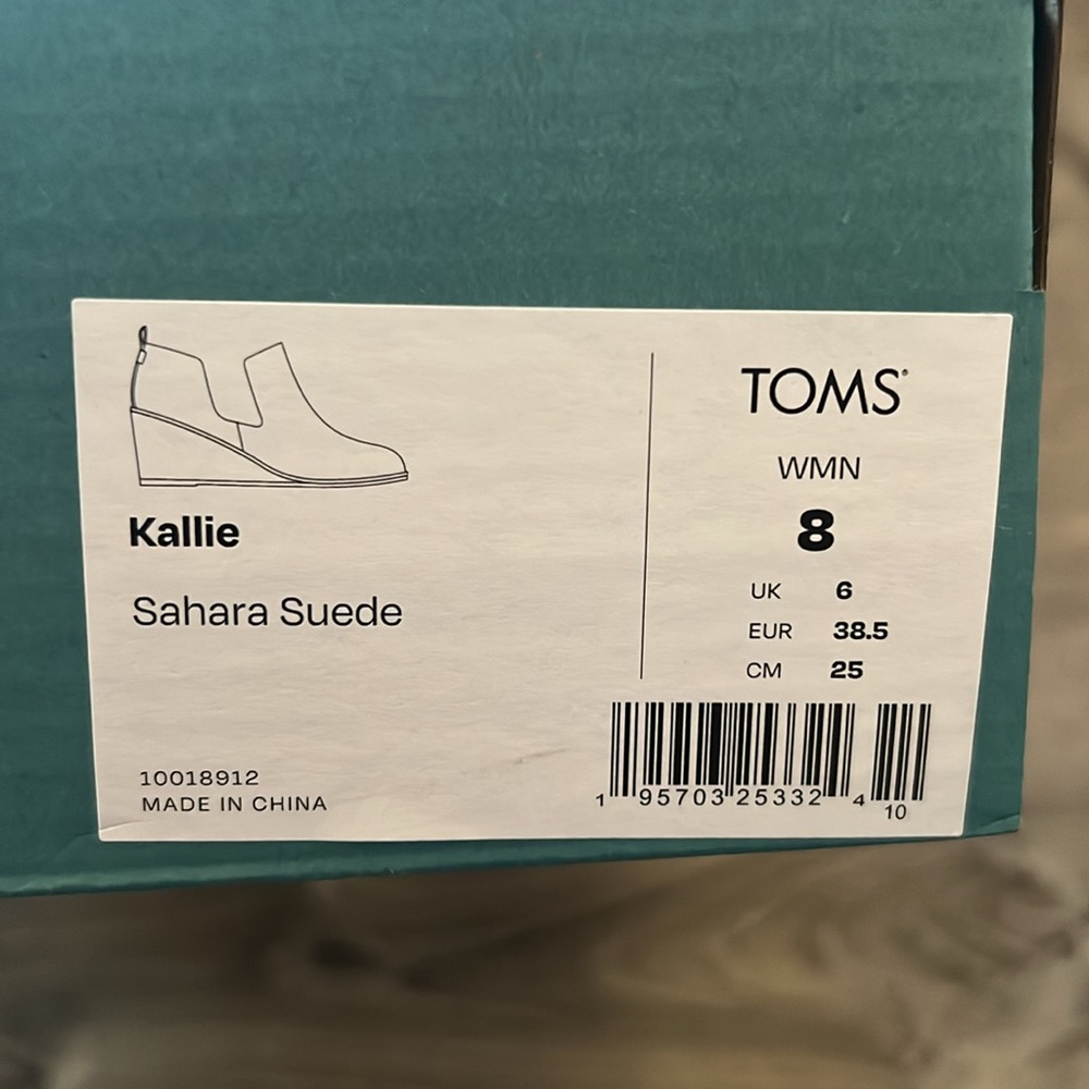 Toms low boots - Picture 5 of 5